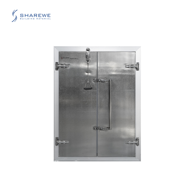 A brief guide to hinged doors (swing doors) for cold storage